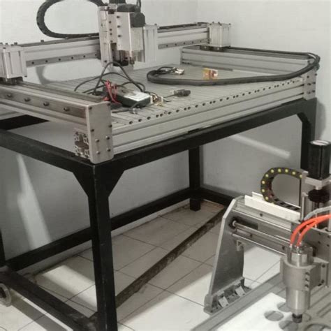 Informasi Toko Aratronic CNC .